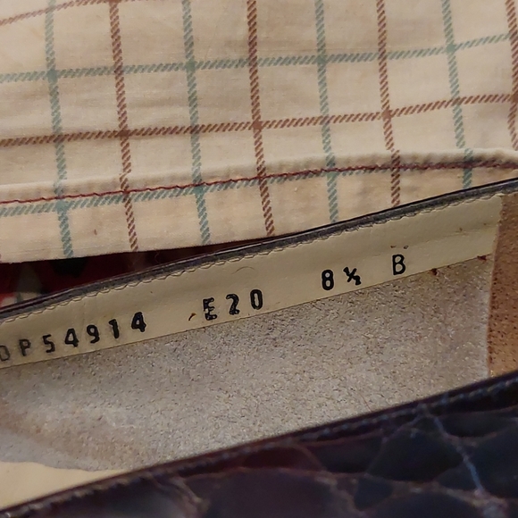 Purse - Picture 7 of 8